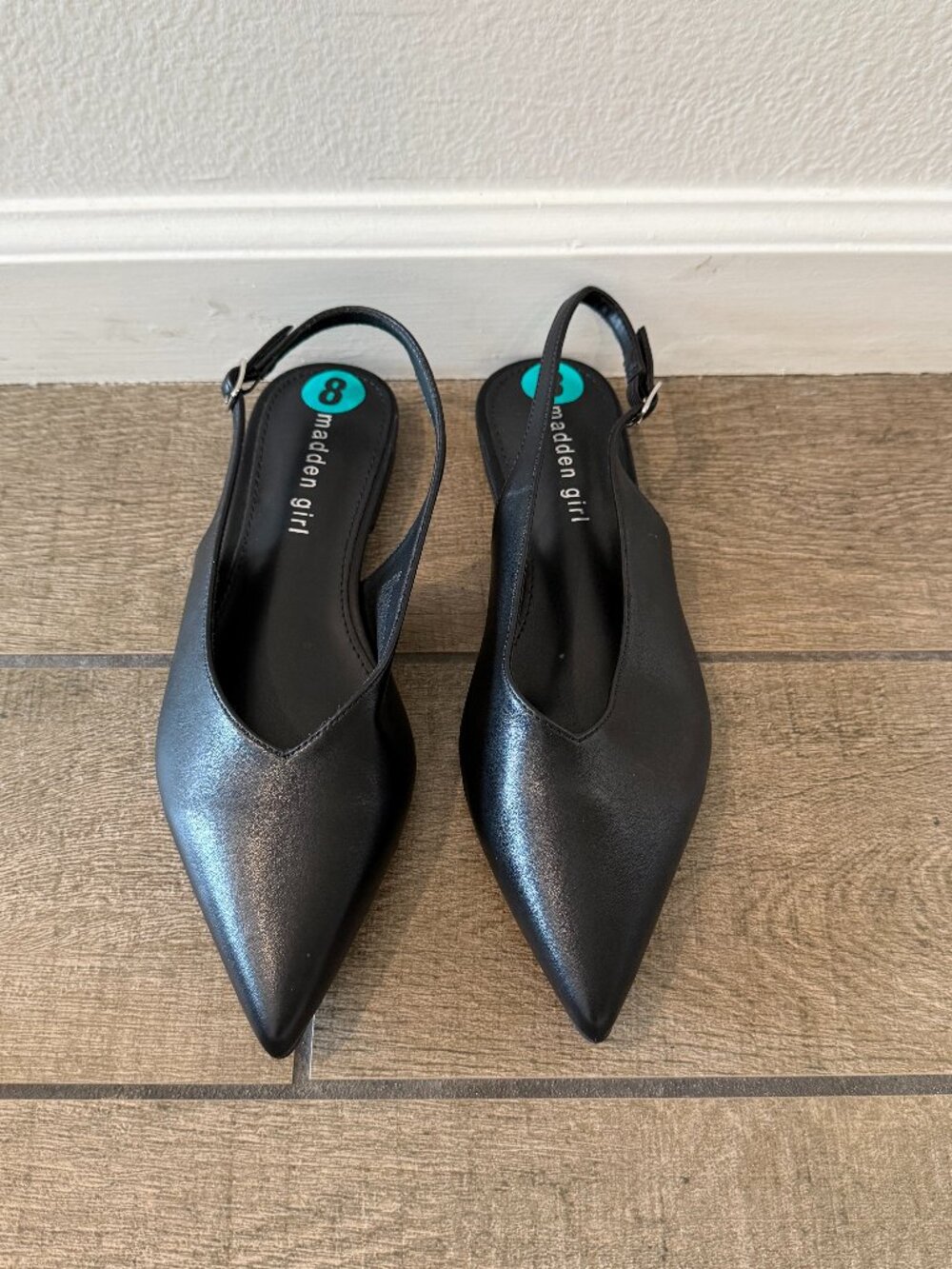 Madden Girl Black Pointed Toe Slingback Flat Size 8